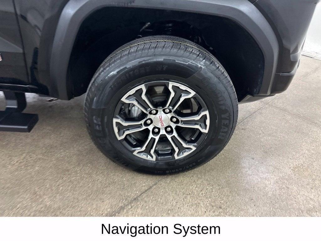 2024 GMC Canyon AT4