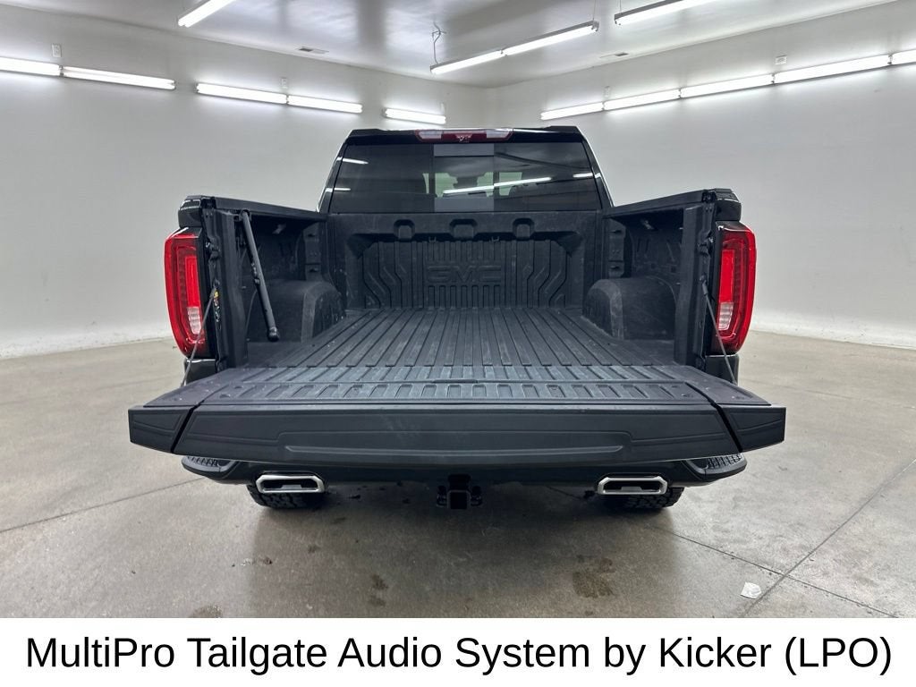 2025 GMC Sierra 1500 AT4