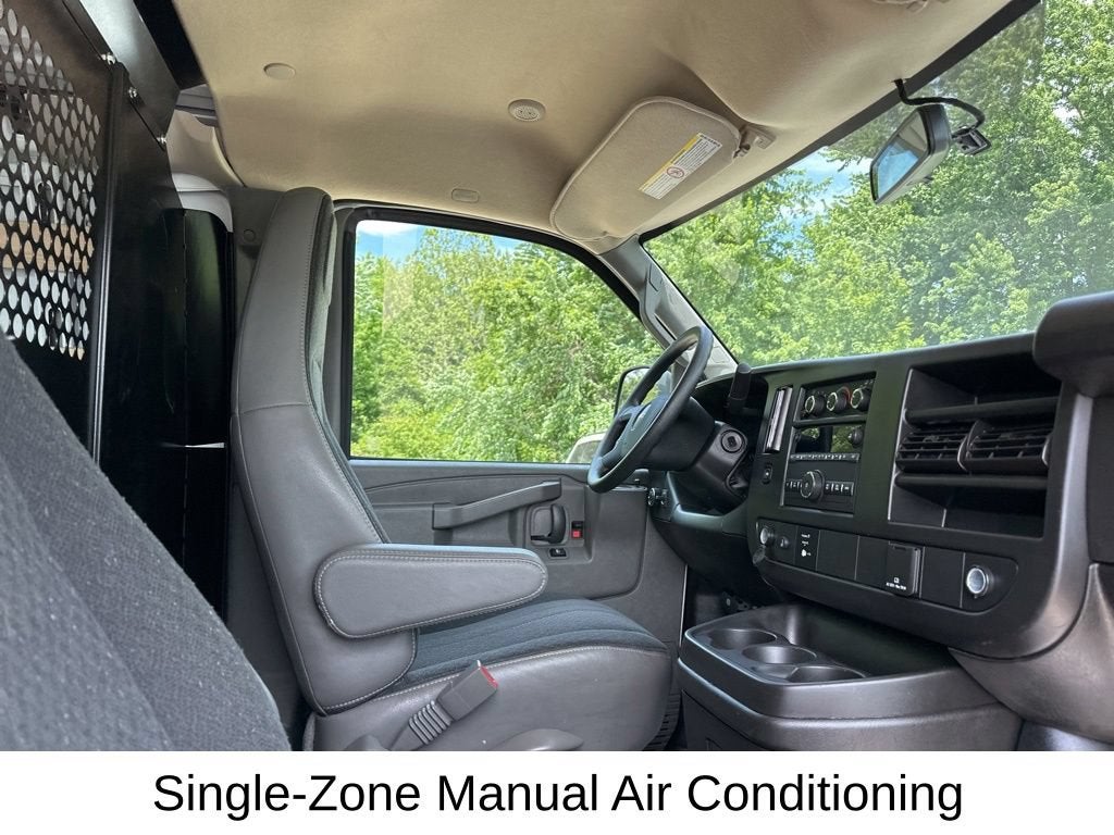 2024 GMC Savana Cargo 2500 Work Van