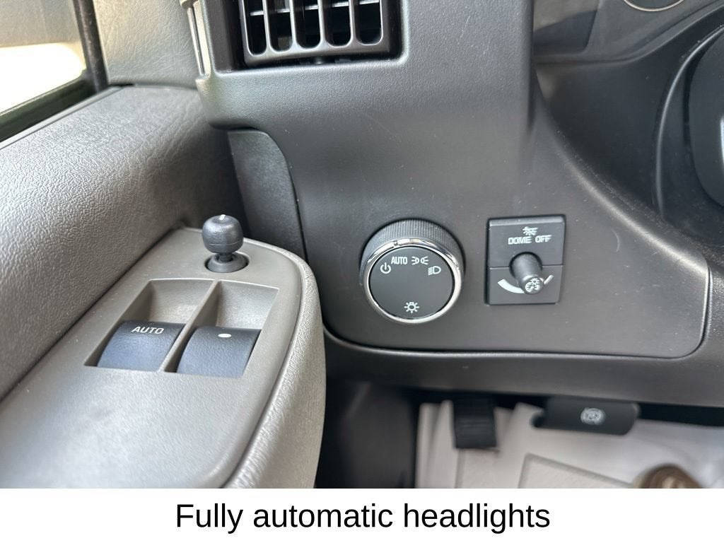 2024 GMC Savana Cargo 2500 Work Van
