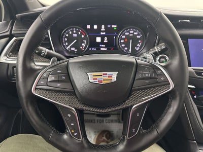 2025 Cadillac XT5 Sport