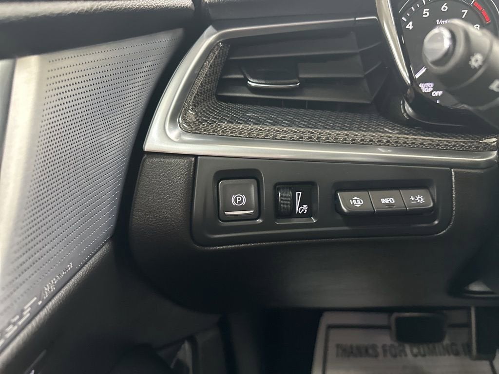 2025 Cadillac XT5 Sport