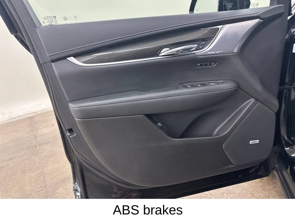 2023 Cadillac XT6 Sport