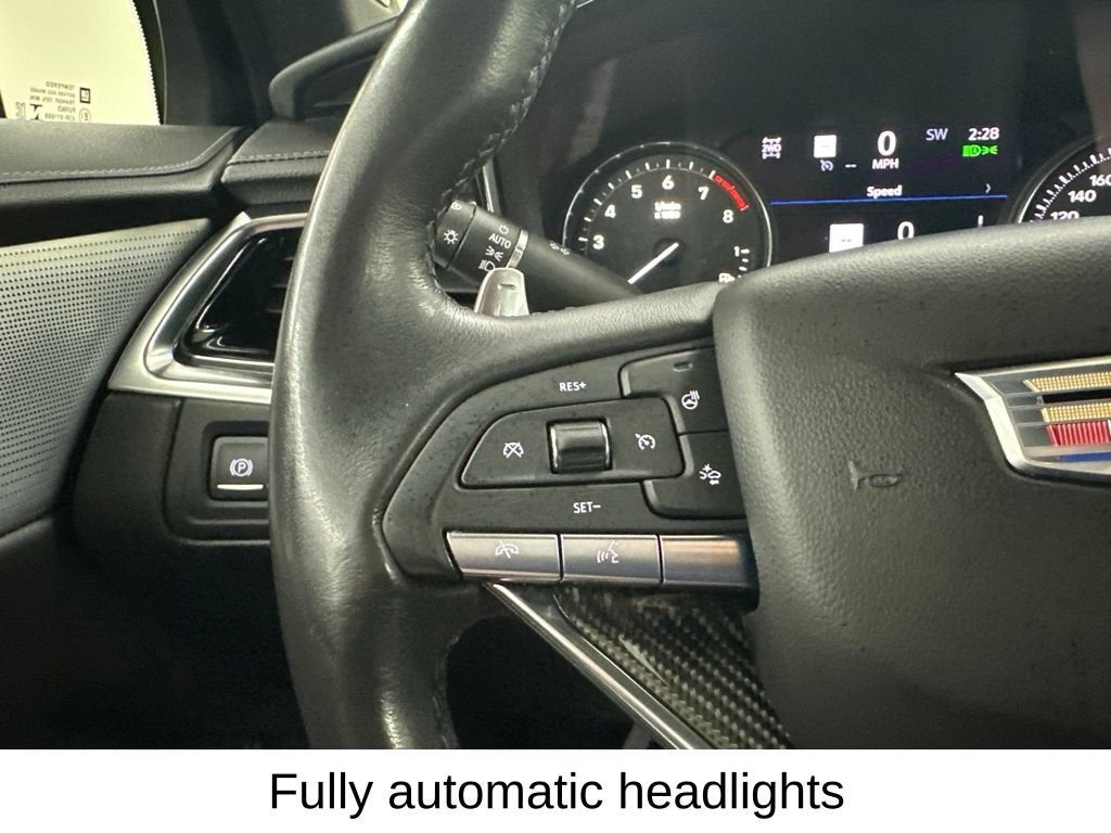 2023 Cadillac XT6 Sport