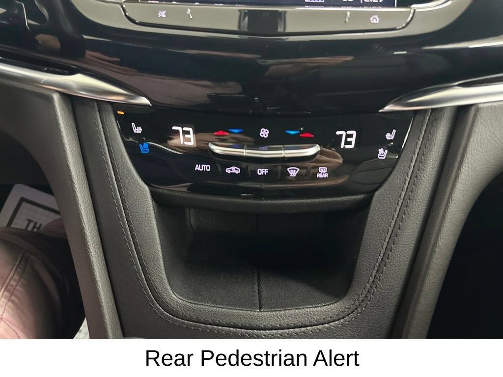 2023 Cadillac XT6 Sport