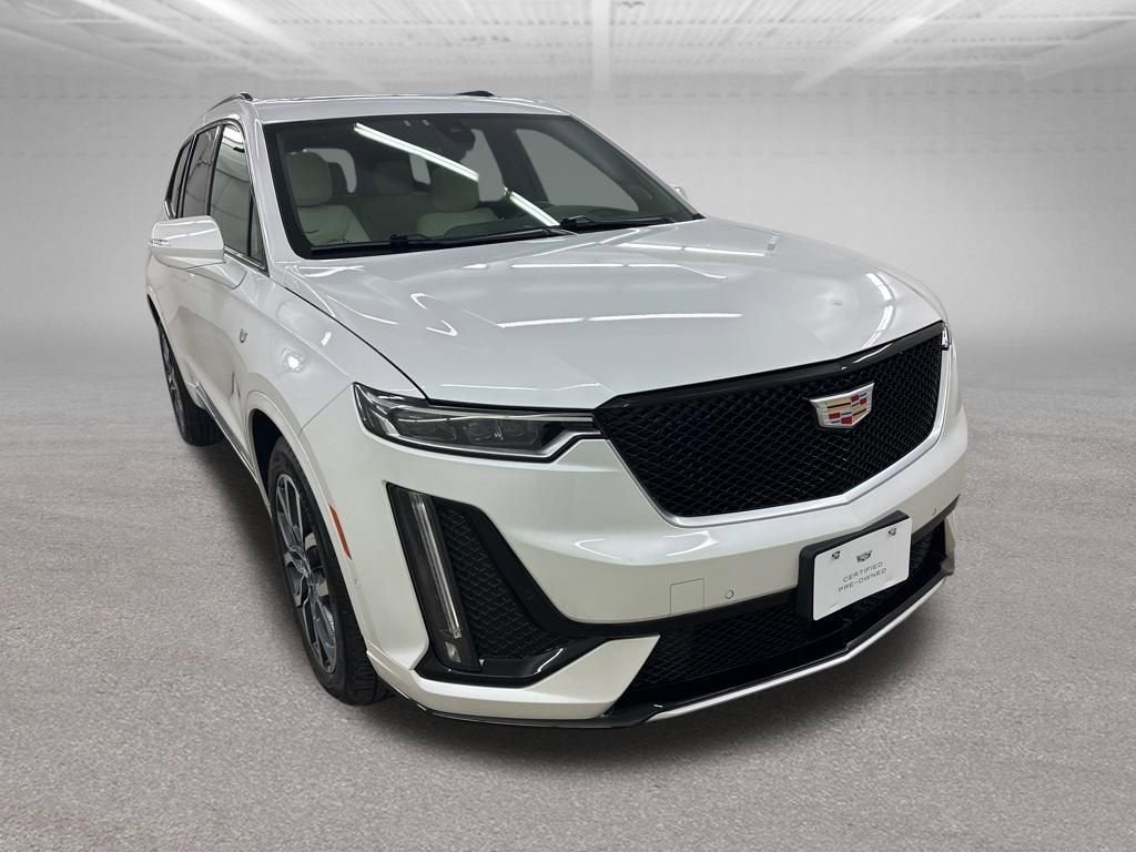 2025 Cadillac XT6 Sport