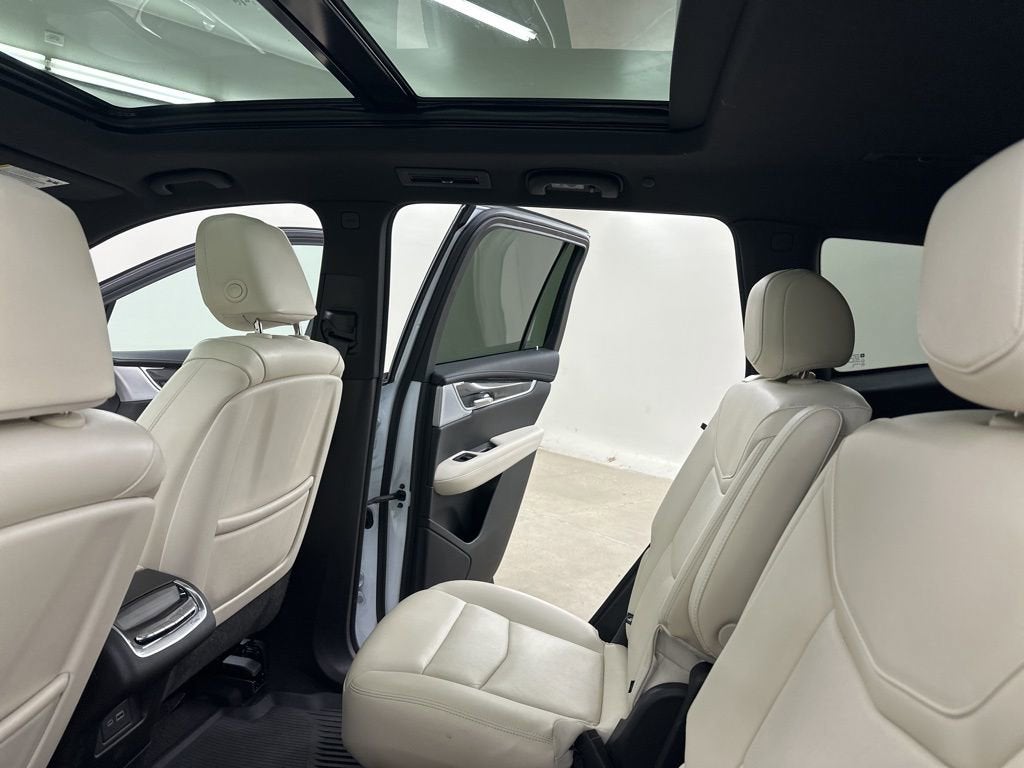 2025 Cadillac XT6 Sport