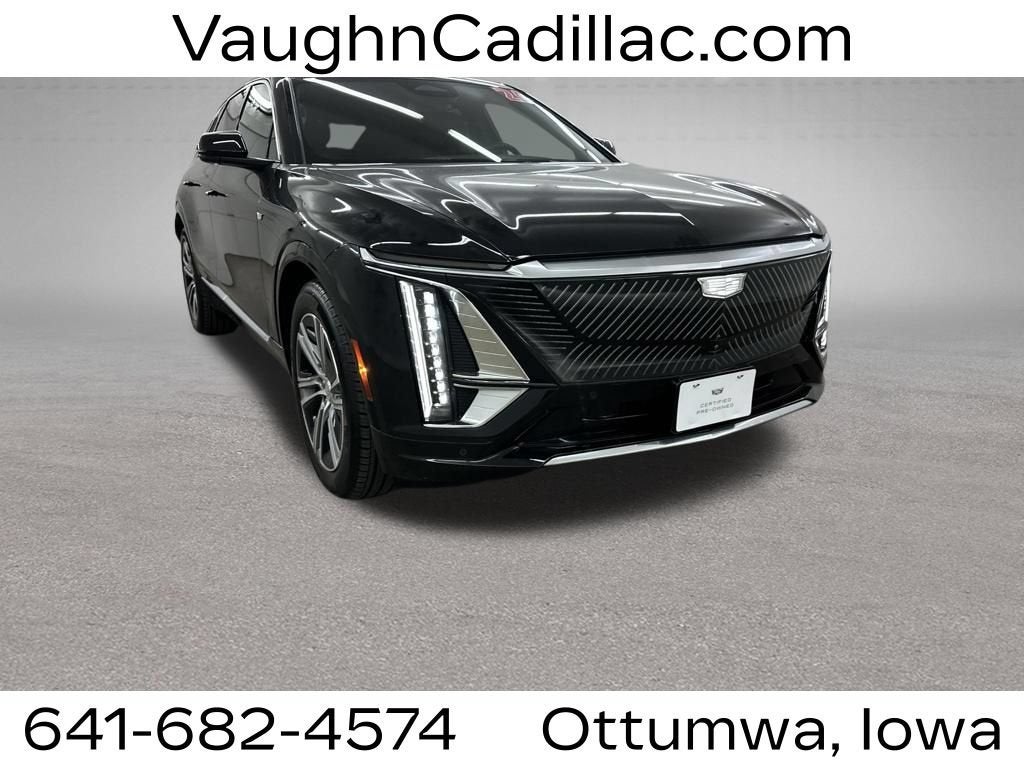 2024 Cadillac LYRIQ Luxury 1