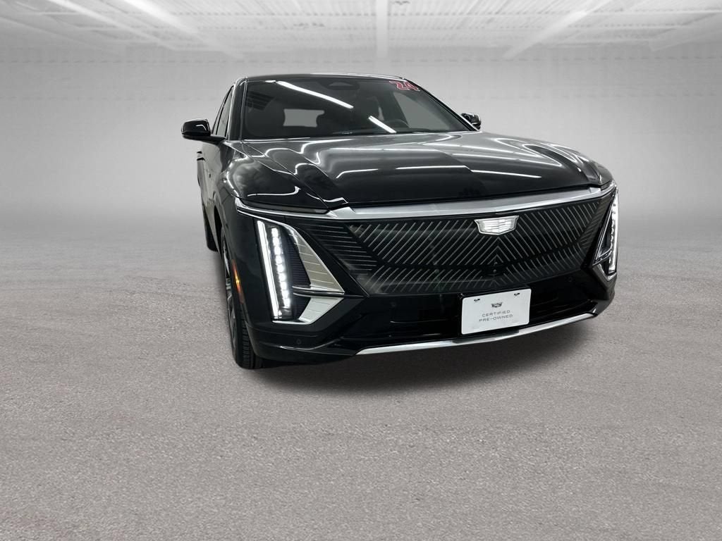 2024 Cadillac LYRIQ Luxury 1