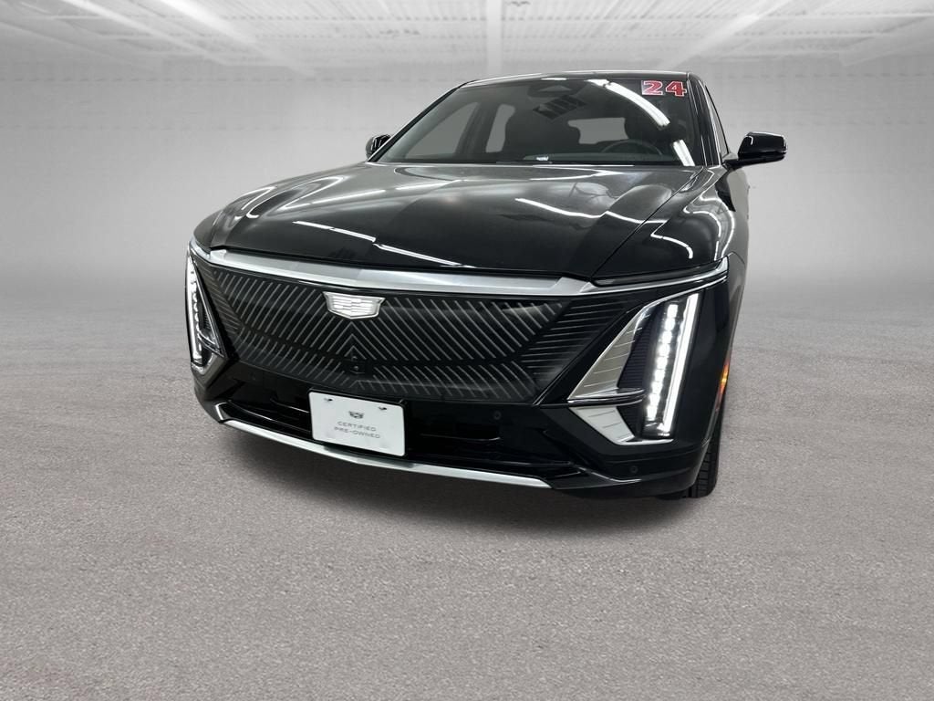 2024 Cadillac LYRIQ Luxury 1