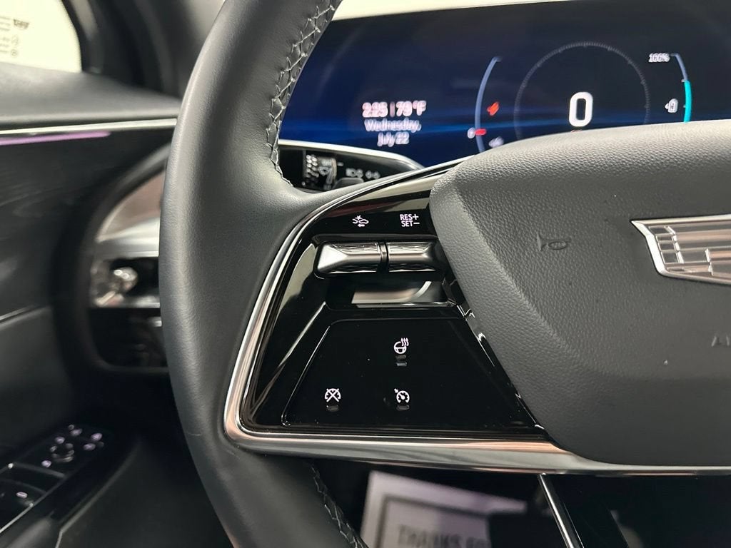 2024 Cadillac LYRIQ Luxury 1