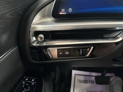2024 Cadillac LYRIQ Luxury 1