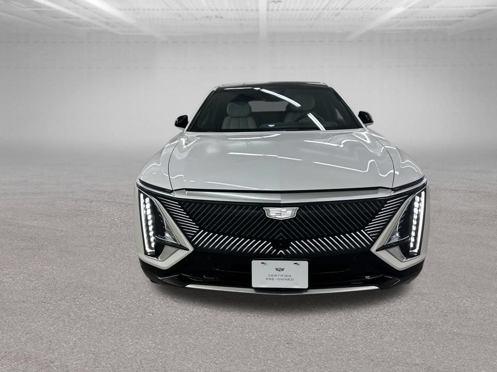 2024 Cadillac LYRIQ Luxury 1