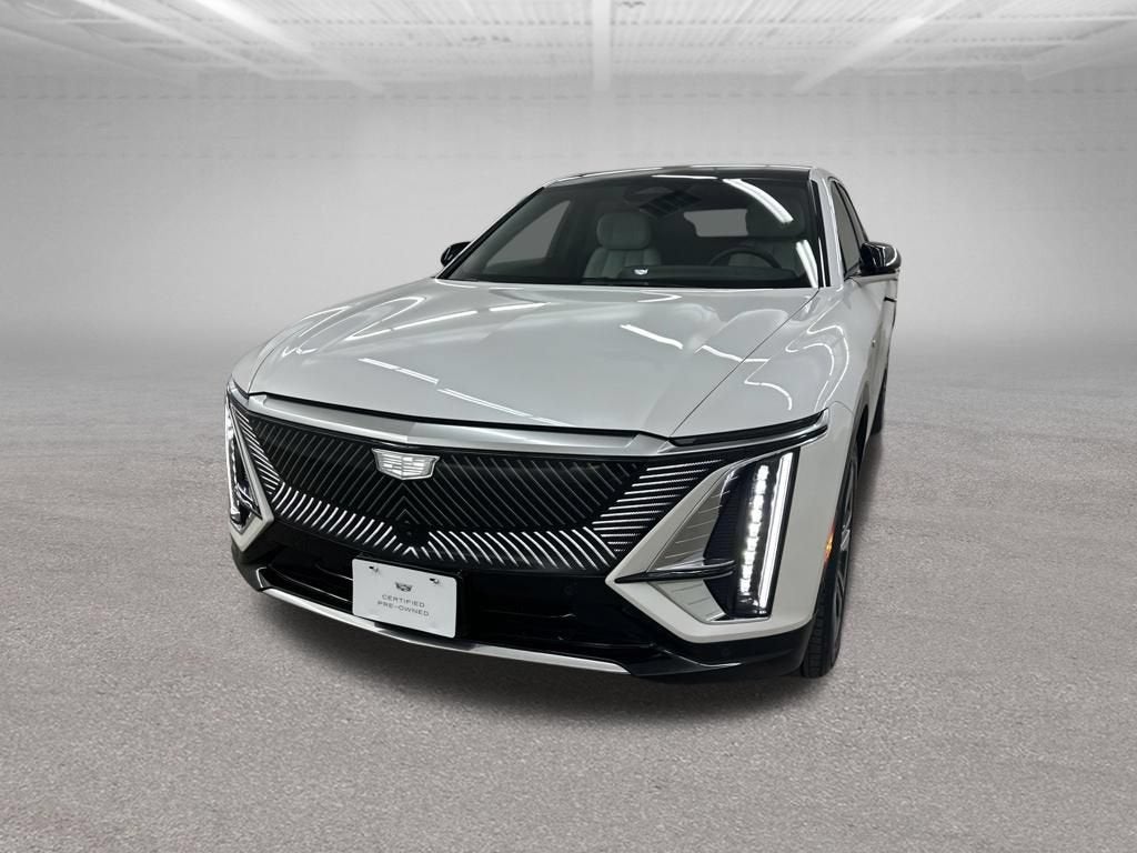 2024 Cadillac LYRIQ Luxury 1