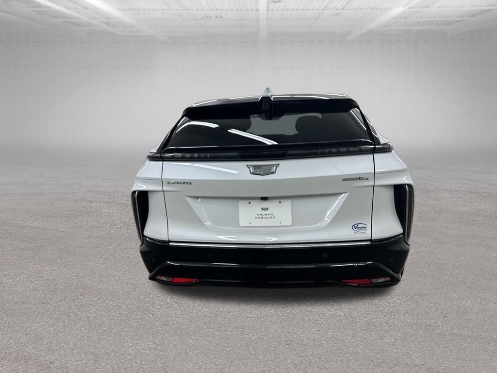 2024 Cadillac LYRIQ Luxury 1