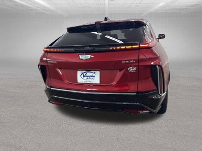 2025 Cadillac LYRIQ Luxury 3