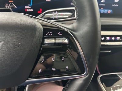 2025 Cadillac LYRIQ Luxury 3