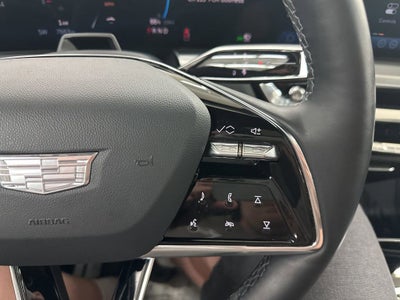 2025 Cadillac LYRIQ Luxury 3