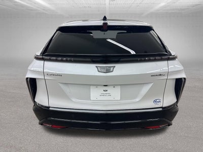 2025 Cadillac LYRIQ Luxury 3