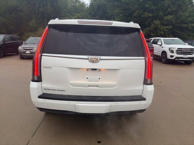 2019 Cadillac Escalade Luxury