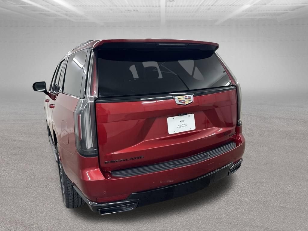 2023 Cadillac Escalade Sport
