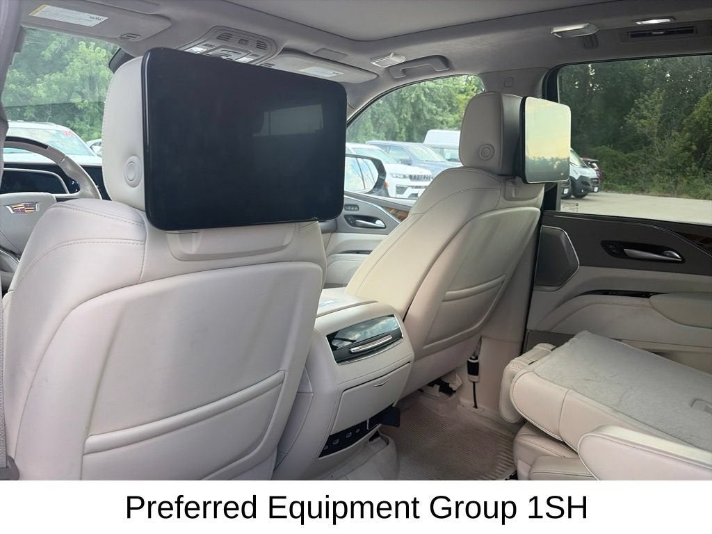 2023 Cadillac Escalade 4WD Sport Platinum