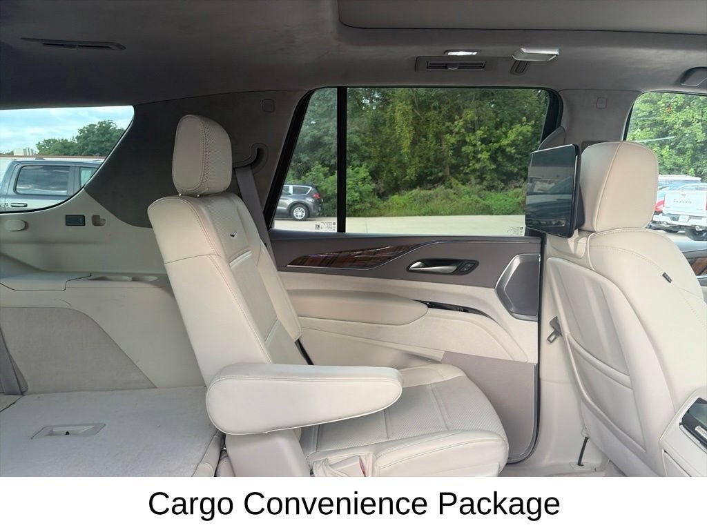 2023 Cadillac Escalade 4WD Sport Platinum