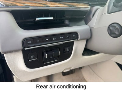 2023 Cadillac Escalade 4WD Sport Platinum