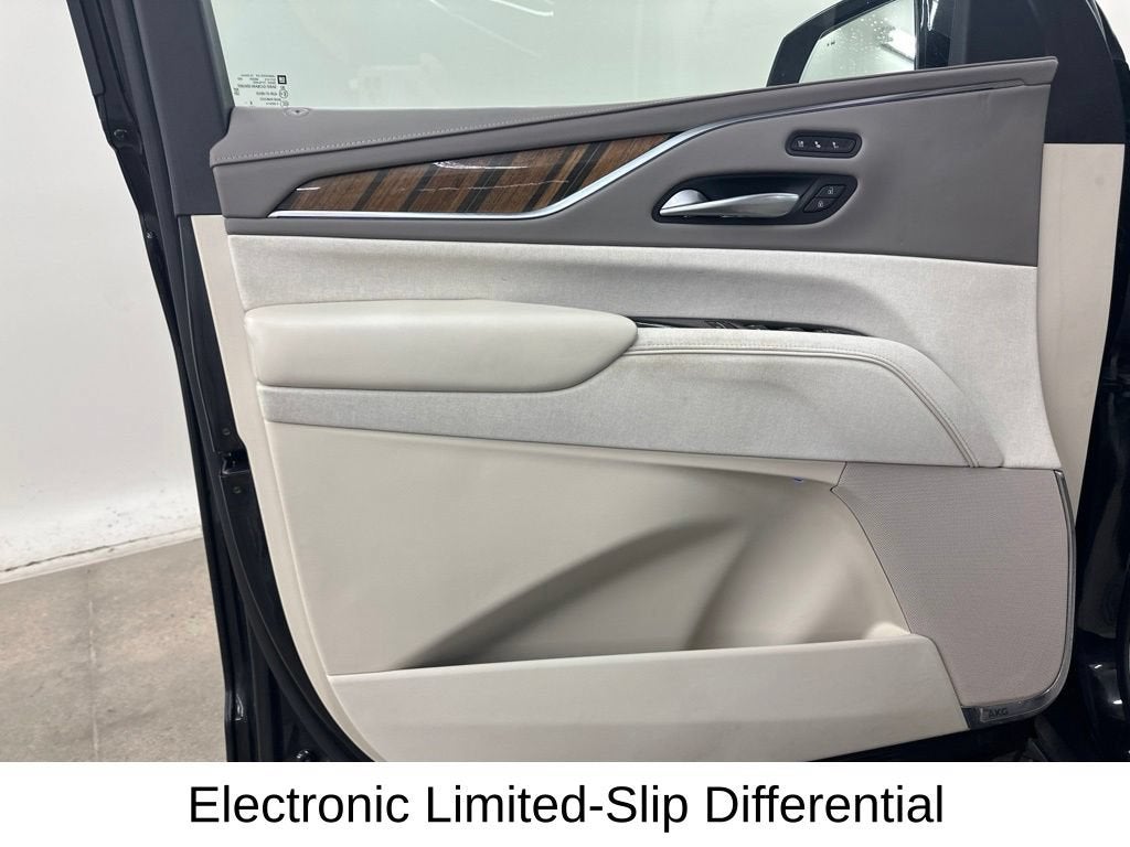 2023 Cadillac Escalade 4WD Sport Platinum
