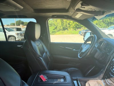 2017 Cadillac Escalade ESV Platinum