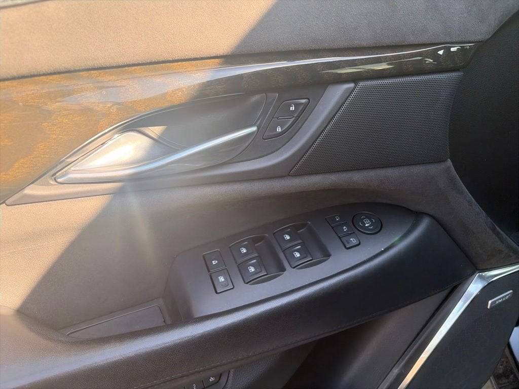 2017 Cadillac Escalade ESV Platinum