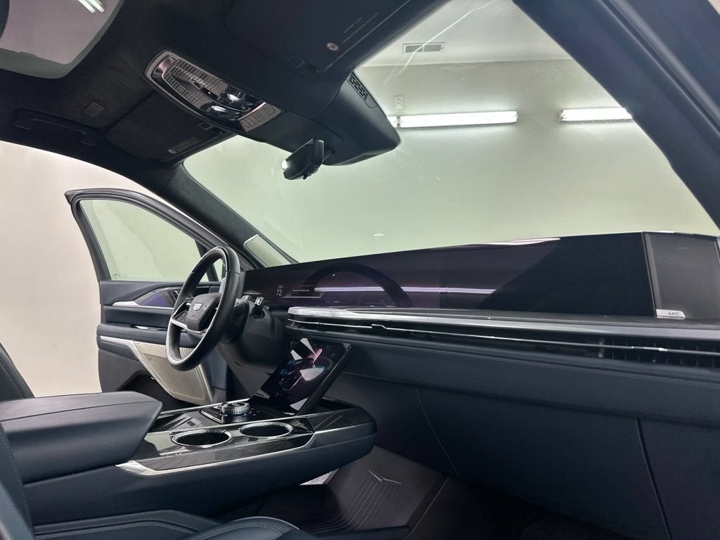 2025 Cadillac ESCALADE IQ Sport 2