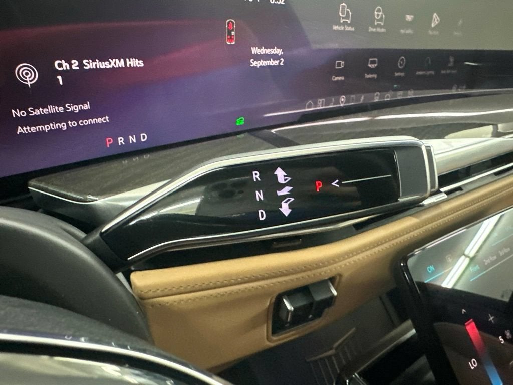 2025 Cadillac ESCALADE IQ Sport 2