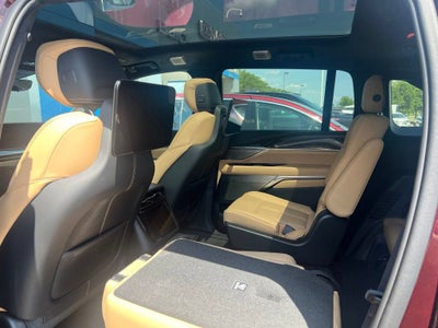 2025 Cadillac ESCALADE IQ Sport 2