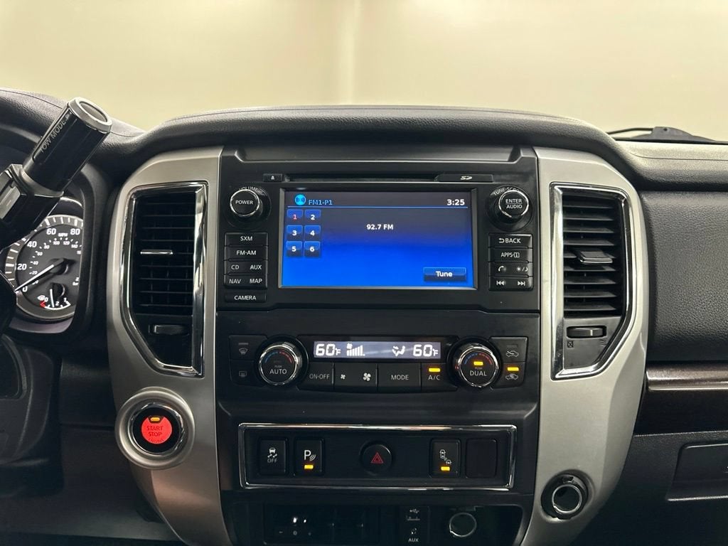 2017 Nissan Titan XD SV