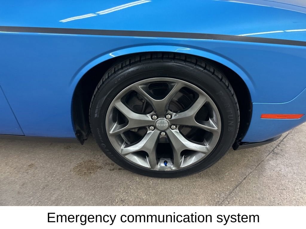 2015 Dodge Challenger SXT Plus