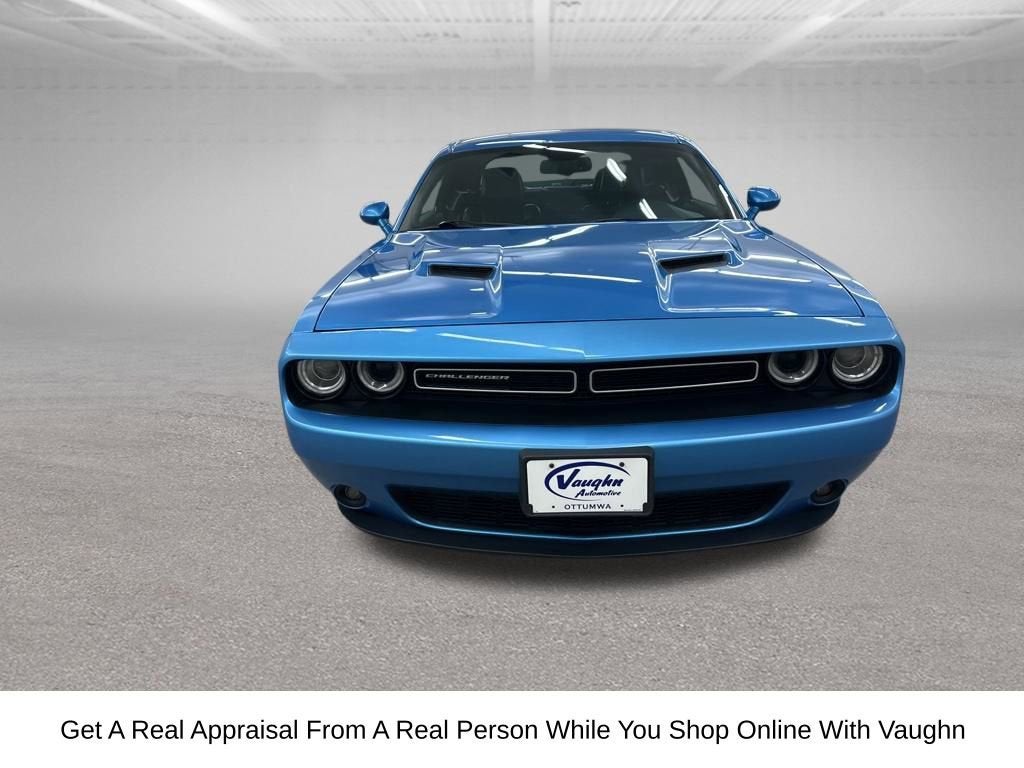 2015 Dodge Challenger SXT Plus