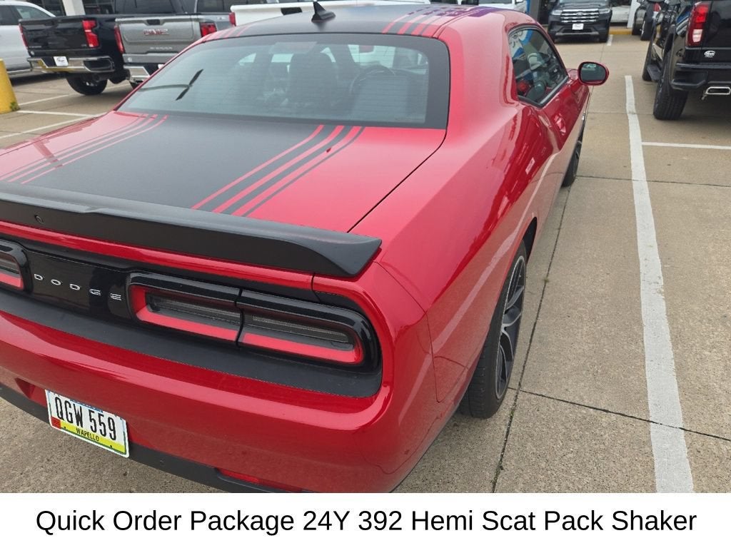 2017 Dodge Challenger 392 Hemi Scat Pack Shaker