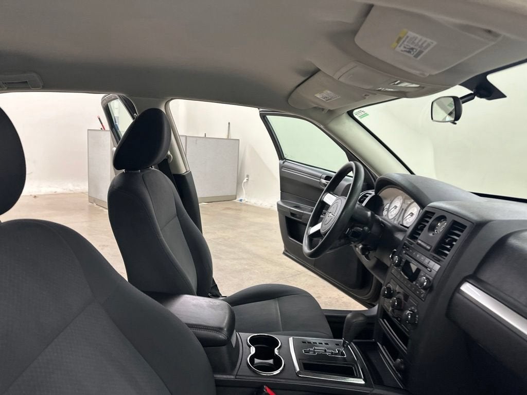 2008 Chrysler 300 LX