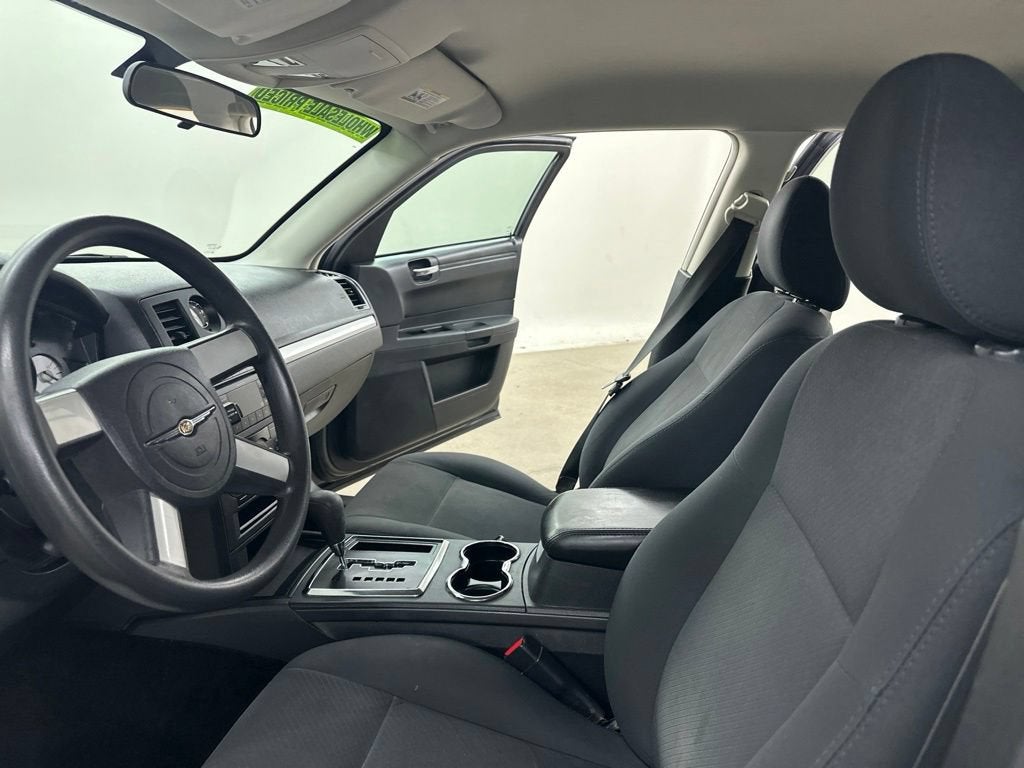 2008 Chrysler 300 LX