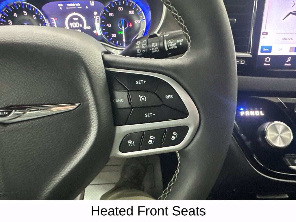2025 Chrysler Pacifica Select