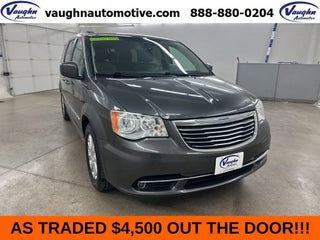 2016 Chrysler Town &amp; Country Touring