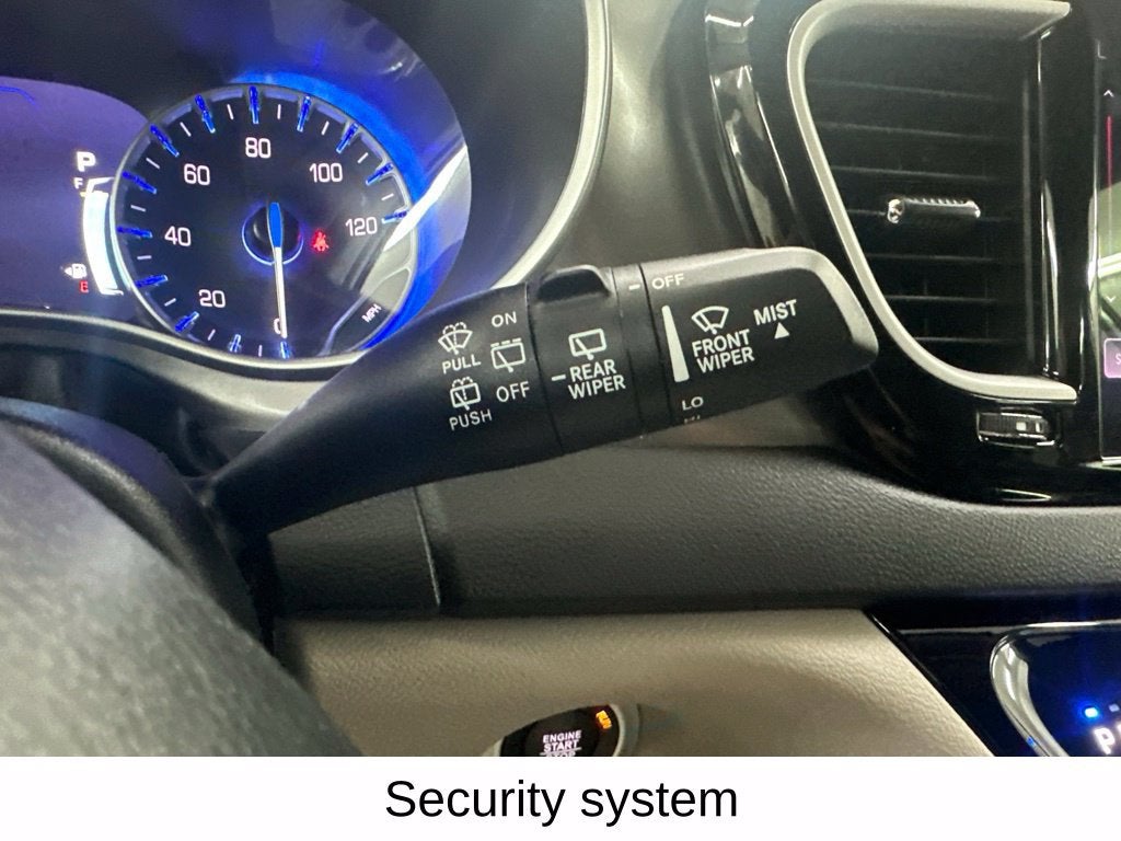 2024 Chrysler Pacifica Touring L
