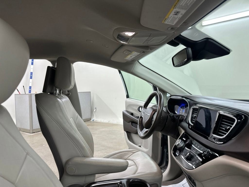 2020 Chrysler Pacifica Touring L Plus