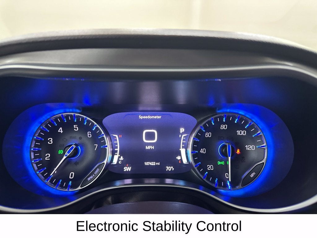 2017 Chrysler Pacifica Touring-L Plus