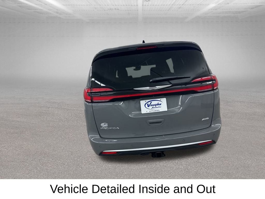 2023 Chrysler Pacifica Pinnacle