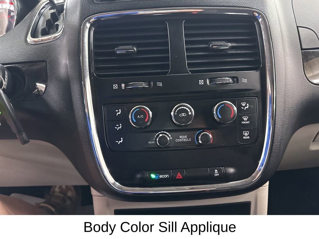 2017 Dodge Grand Caravan SE