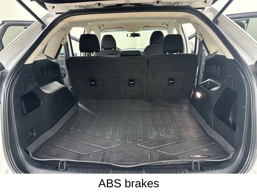 2018 Ford Edge SE