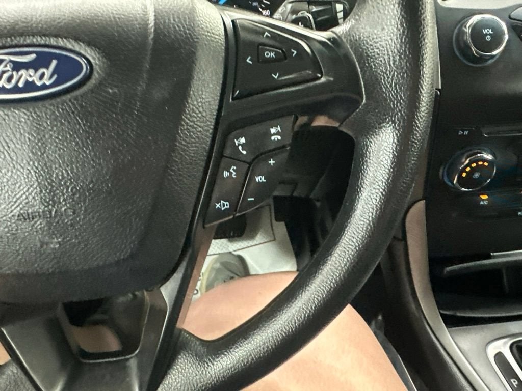 2018 Ford Edge SE