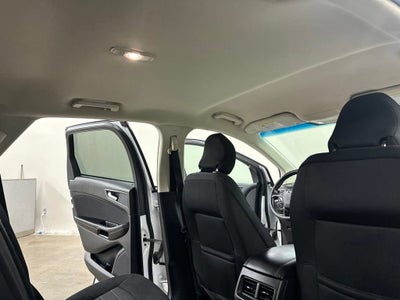 2018 Ford Edge SE